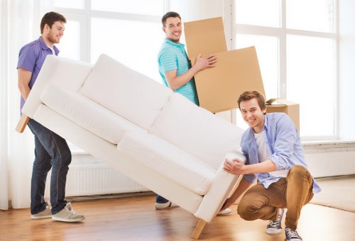 Flexible moving and transport help in Stockwell